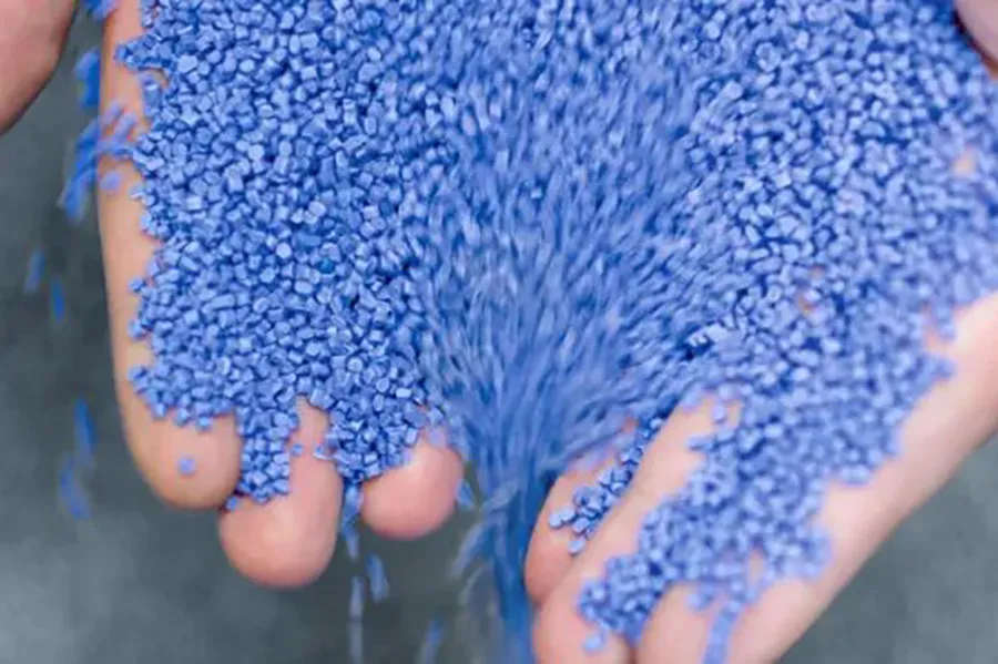 What Is Color Masterbatch and How Is It Used in Plastic Production